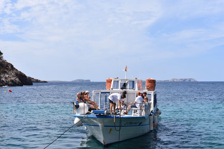 San Antonio - Cala Salada ferry boat