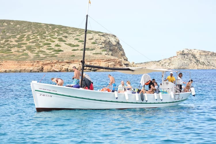 Chilli Pepper Ibiza Boat - Chilli Pepper Boats
