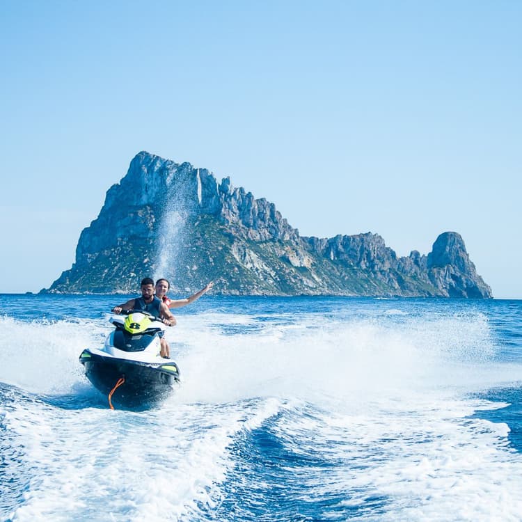 Jet Ski in San Antonio - Es Vedra Charter - Es Vedra Charter - Jetski